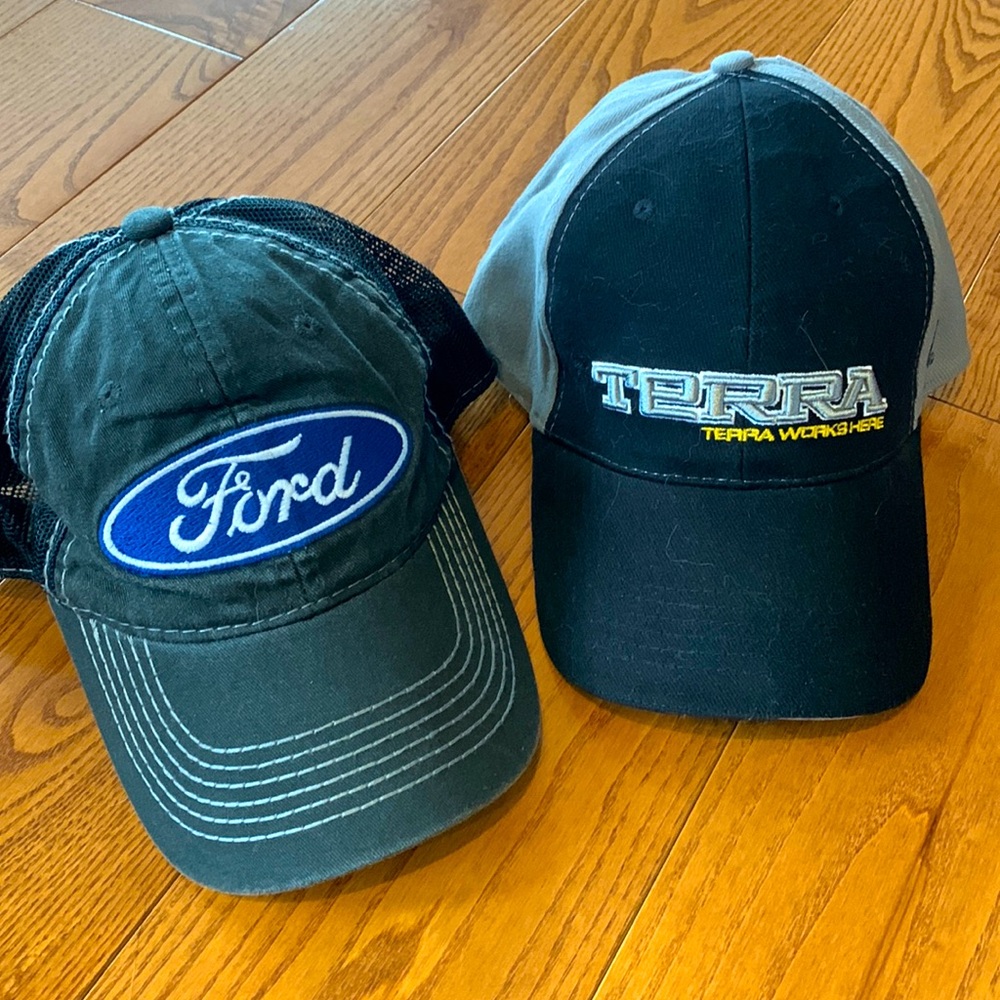 💛2/$20 Set of 2 hats